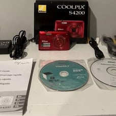 Nikon Coolpix S4200 Digital Camera, 16 MP, 6x Optical Zoom, Touch Screen, Tested
