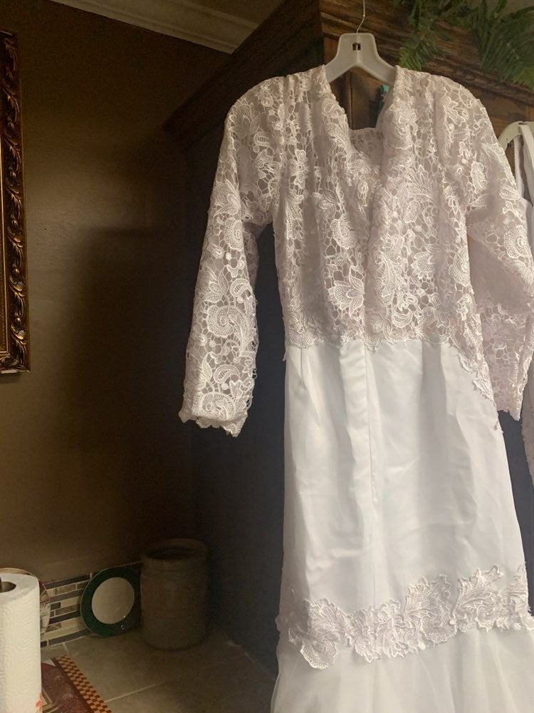 wedding dress