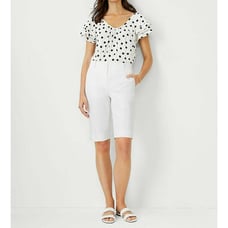New! Ann Taylor Classic Boardwalk shorts white women size 4
