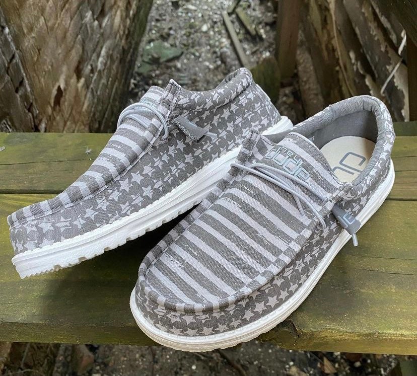 Mens Grey Patriotic Hey Dudes