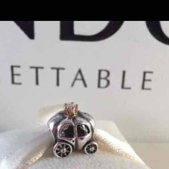 Princess carriage charm