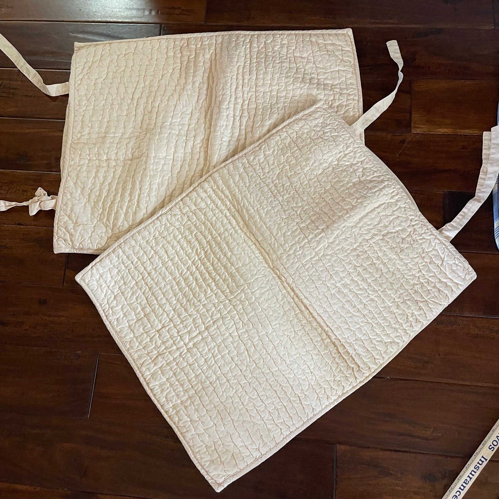 Pottery Barn Pick-Stitch standard shams Linen Blend Pale Yellow 20x 26