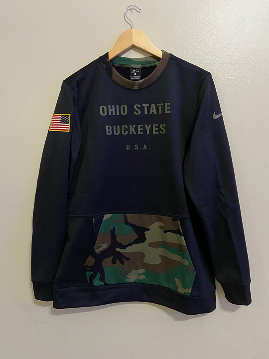 Nike Ohio State Buckeyes Military On-Field Sideline Sweatshirt DD4317-010 Men M
