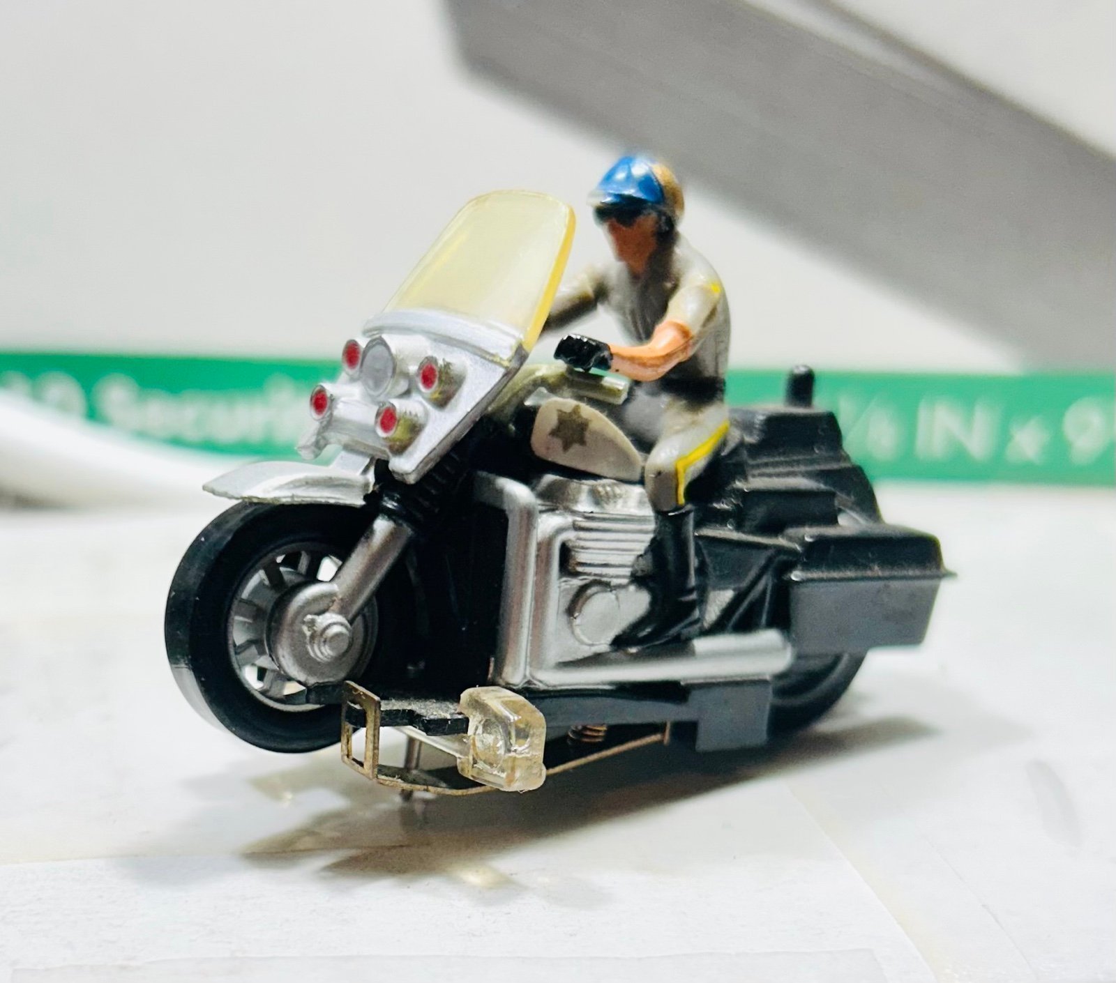IDEAL CHIPS MOTORCYCLE SLOT CAR T-jet/ Aurora Size COMPLETE & NEAR MINT.!! See..