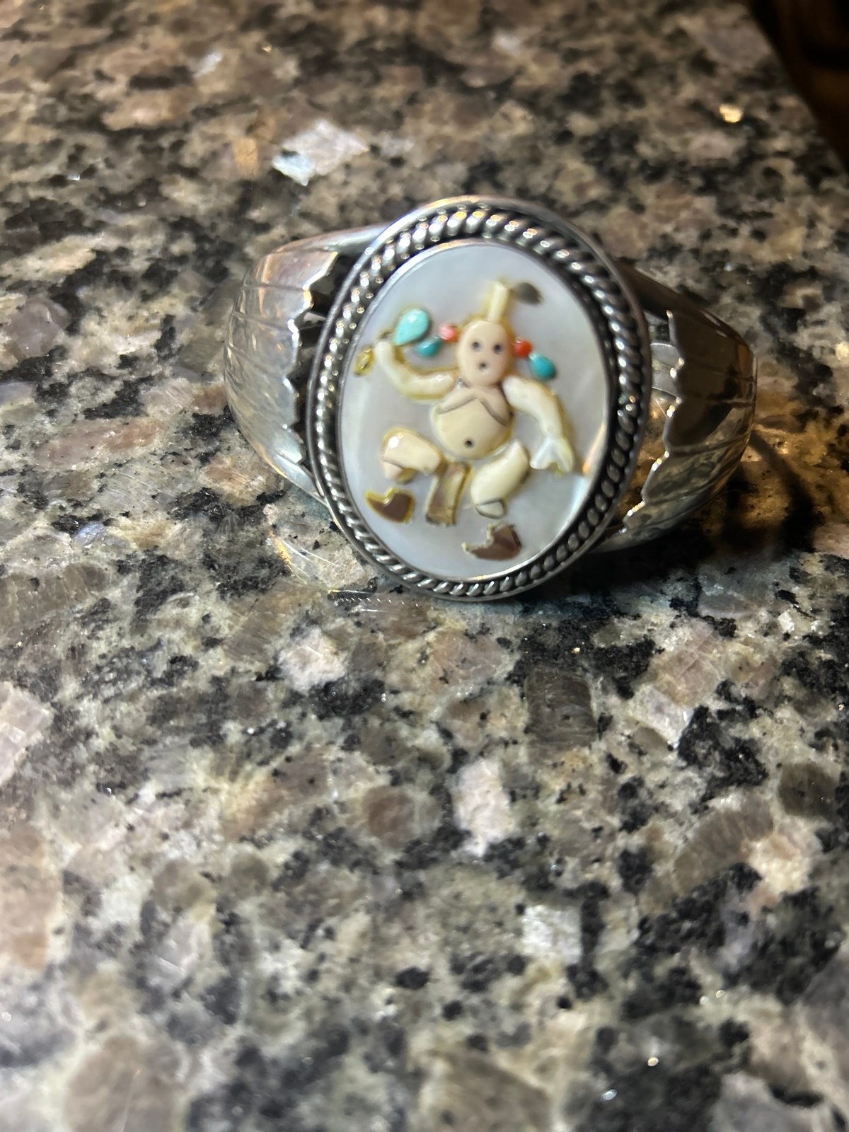 VERY RARE Vintage Navajo Zuni Mudhead Silver Cuff Bracelet