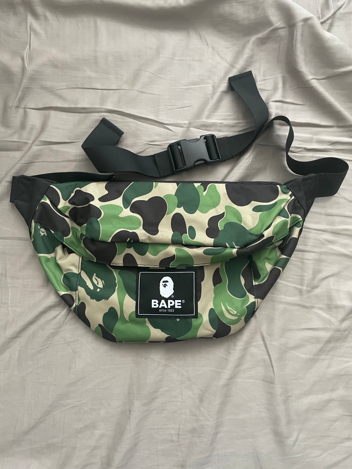 BATHING APE AAPE X EASTPAK WAIST BAG SHOULDER BAG CAMO SUPREME ✨GREAT  CONDITION✨