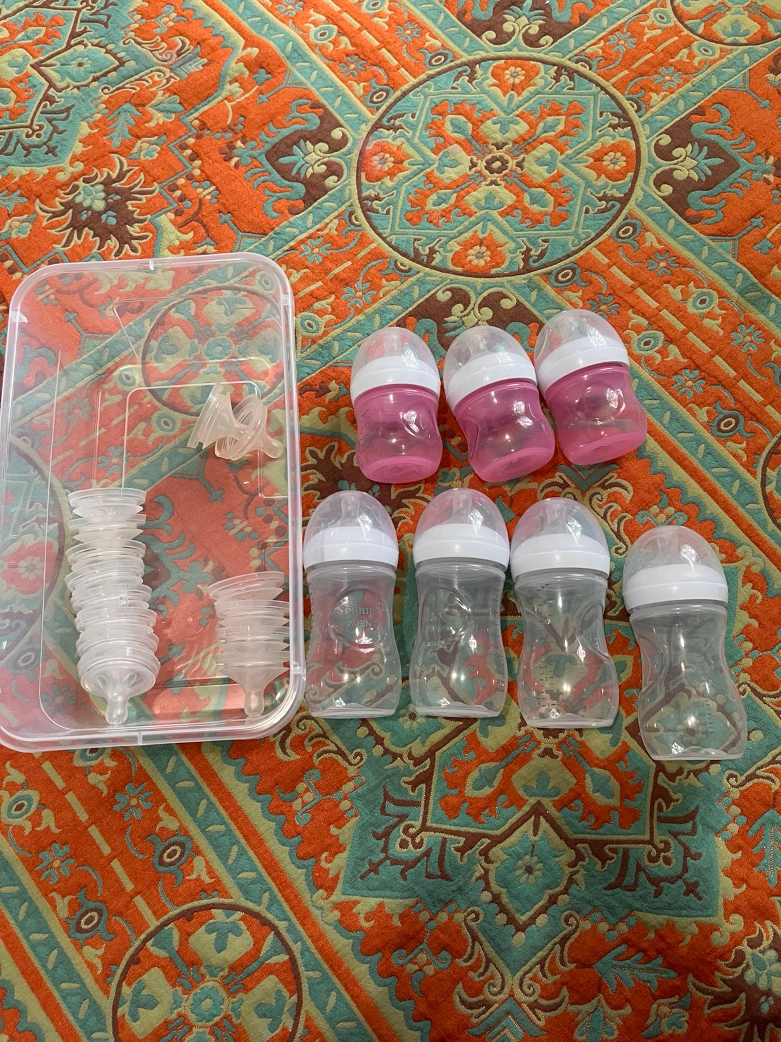 Philips avent natural response baby bottles (used)