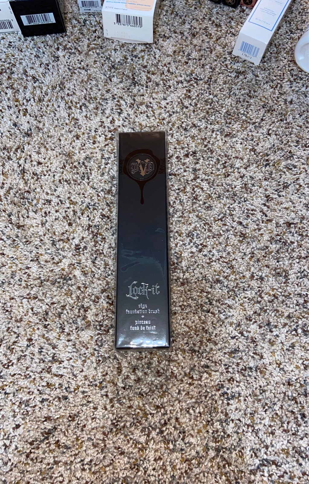 KVD Lock It Foundation Brush