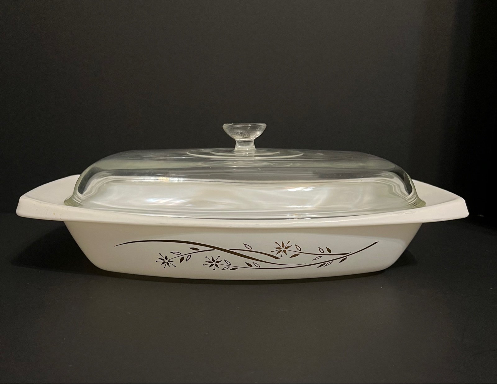 Vintage Pyrex Honeysuckle Covered Casserole Dish #033 1.5 quart
