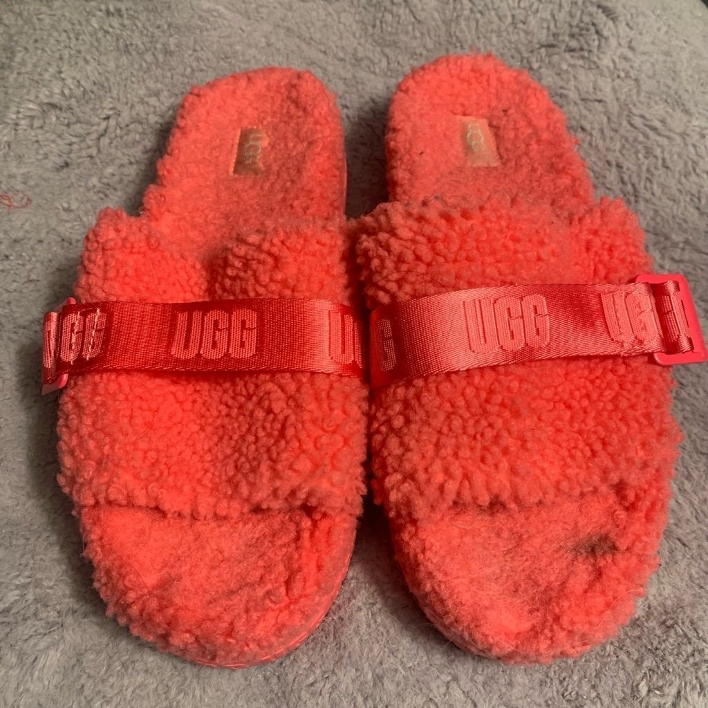 Women's UGG Slides, Coral/pink, Size 11