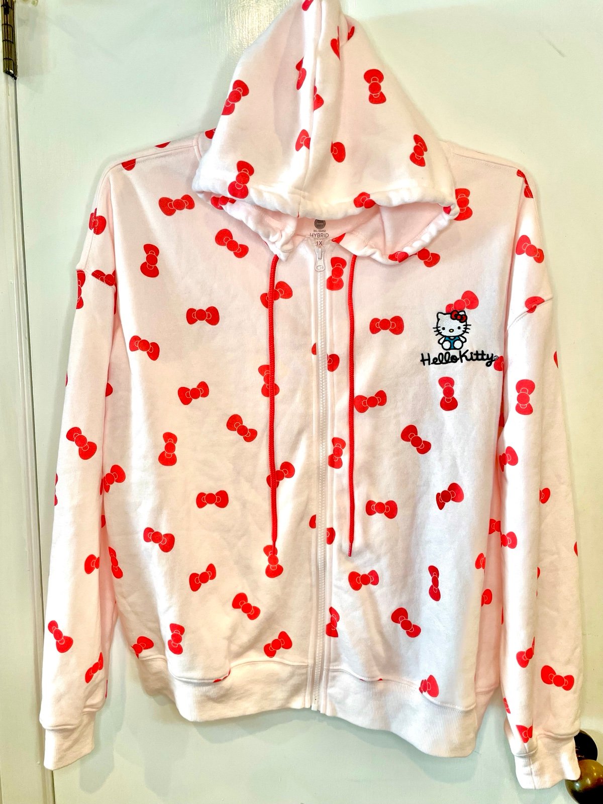 Hello Kitty Sanrio Zip Up Hoodie 1X In Light Pink With Bows Pattern + Embroidery