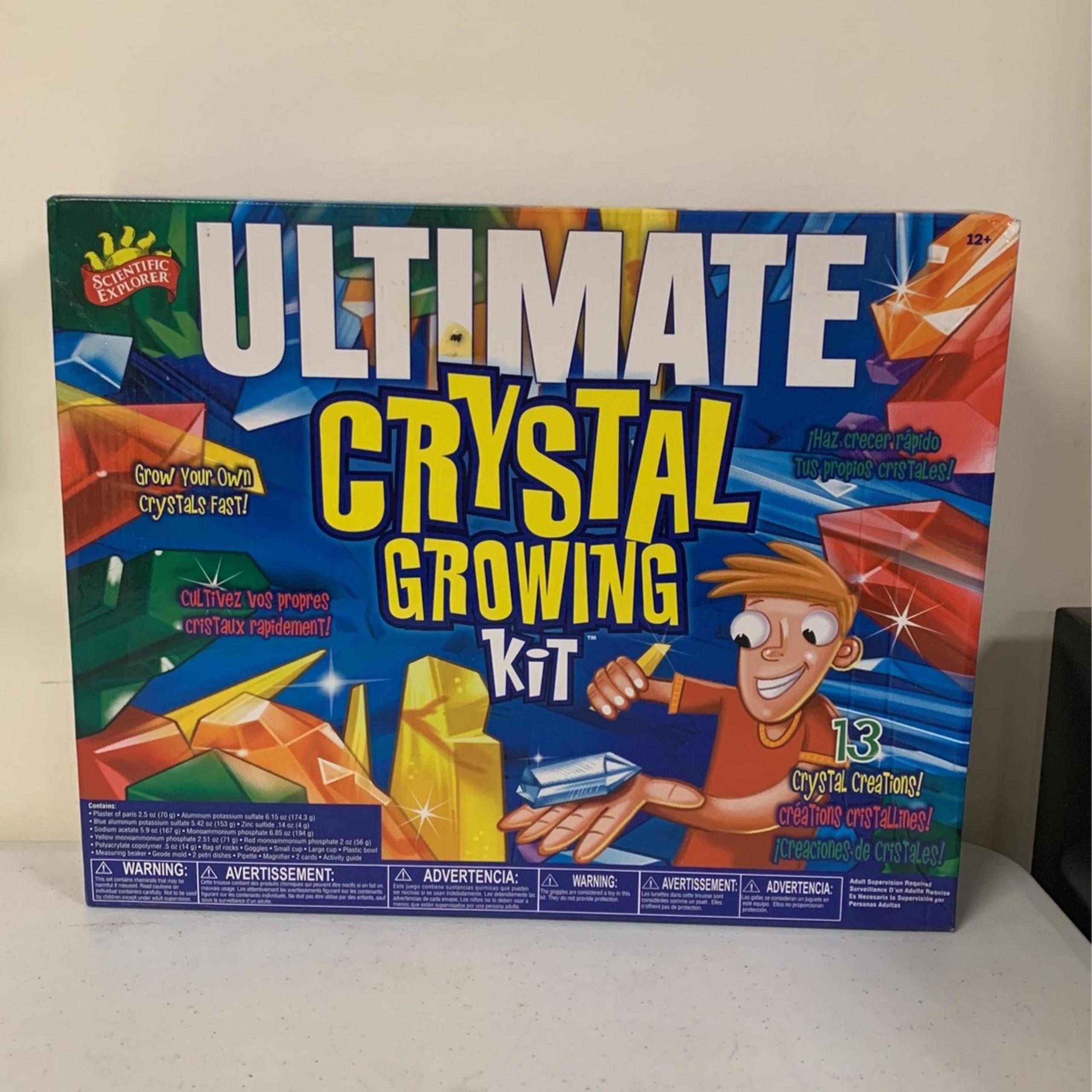 Scientific Explorer: Ultimate Crystal Growing Kit