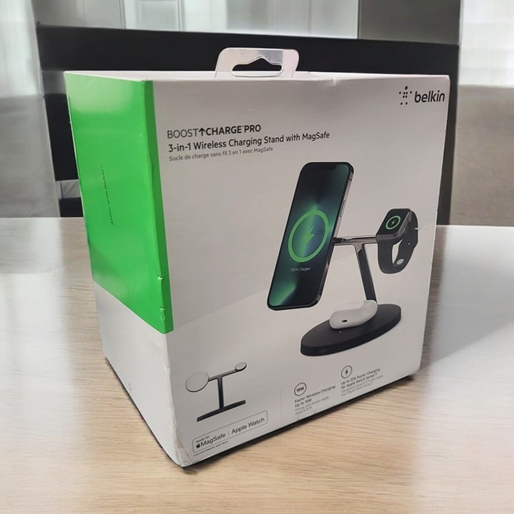 Belkin BoostCharge PRO 3-in-1 Wireless Charger with MagSafe for iPhone - New