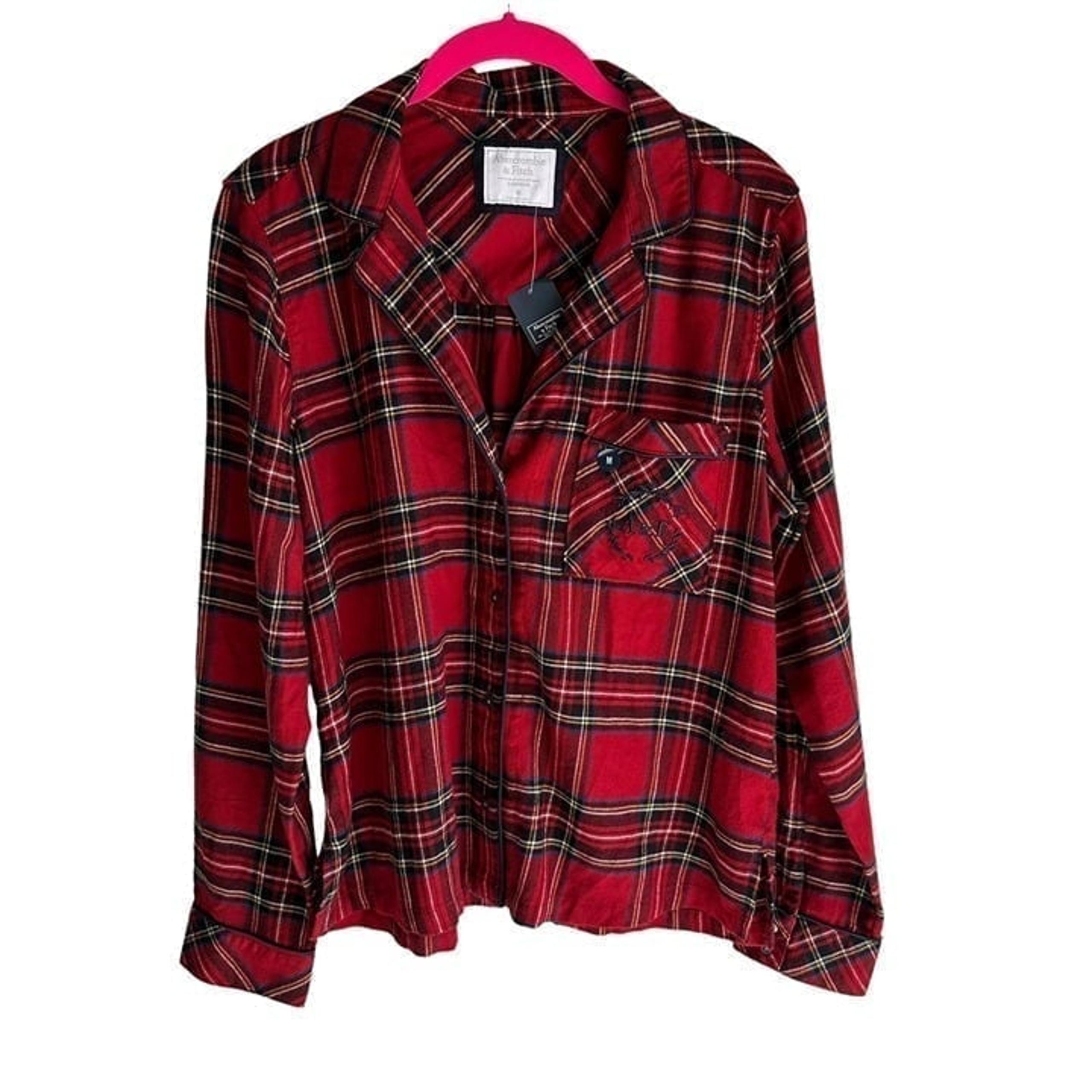 NWT ABERCROMBIE & FITCH Red Plaid Ladies Christmas Pajama Top, M