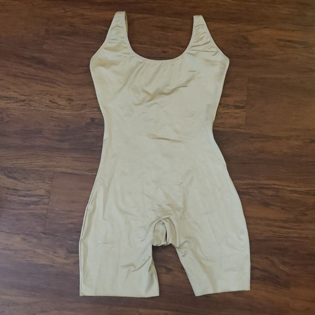 SPANX Nude Sculpt Onepiece Bodysuit Size Large