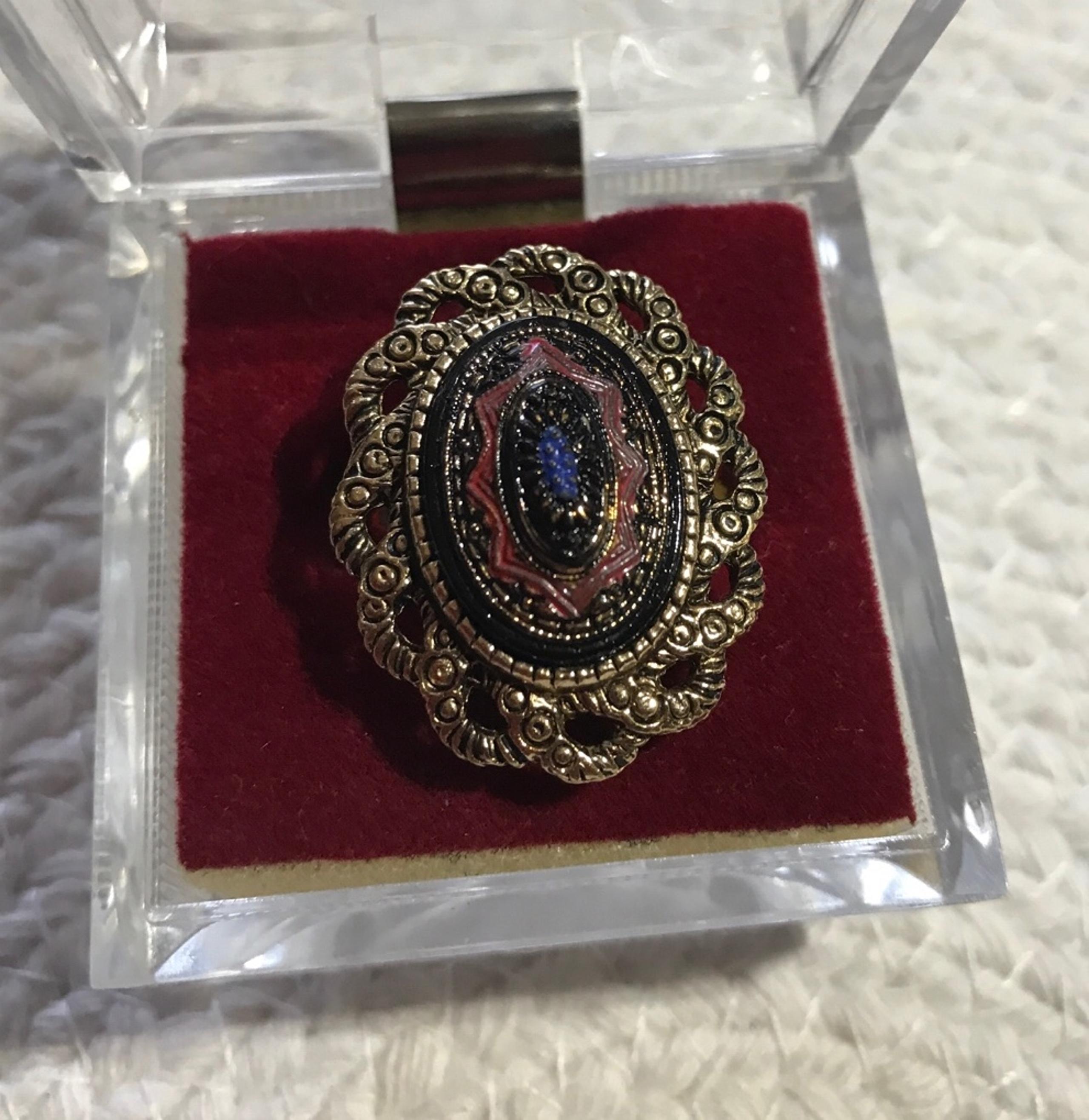 Sarah Coventry 1970’s vintage ring