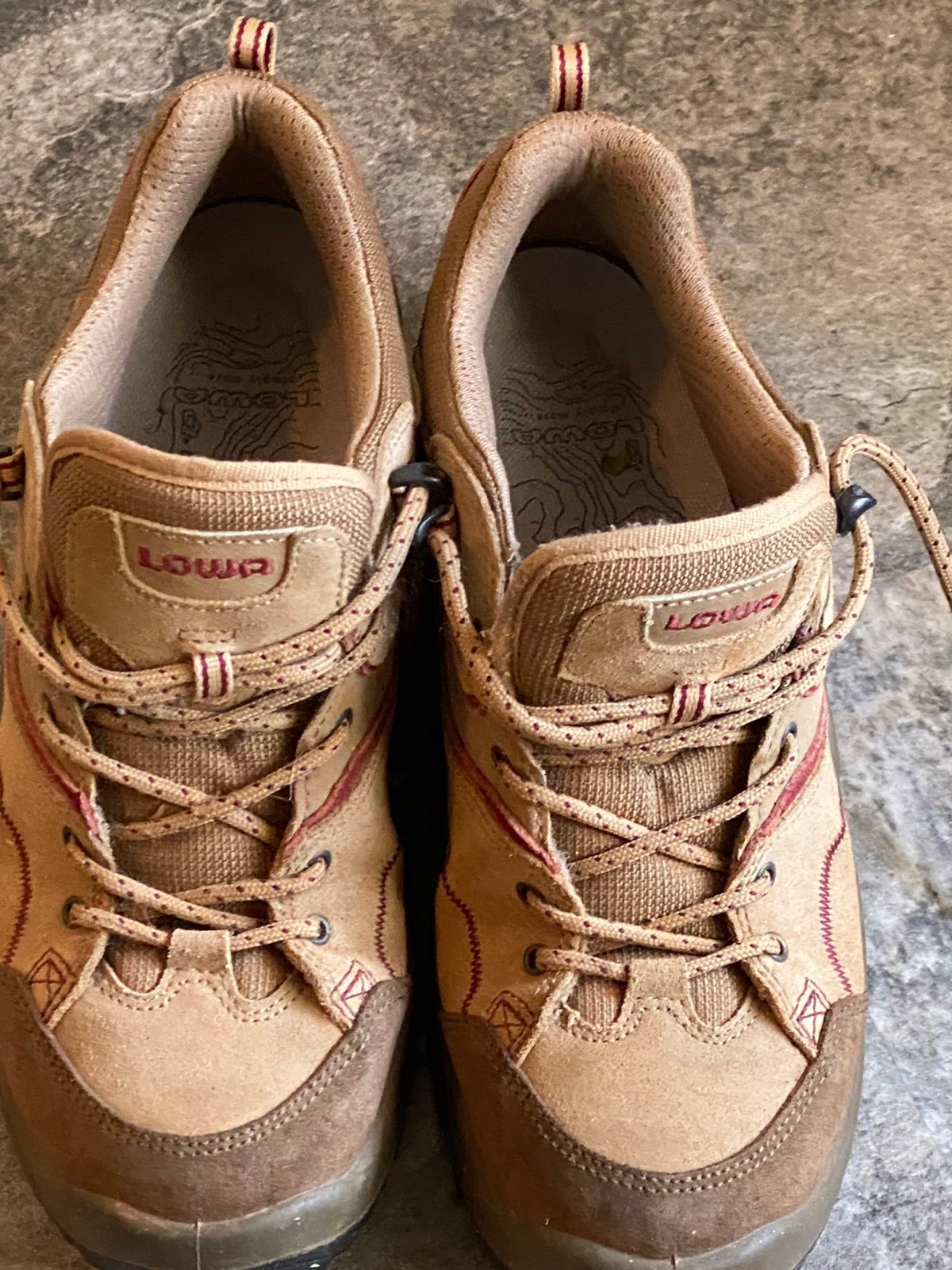 Lowa Hiking Shoes Boots