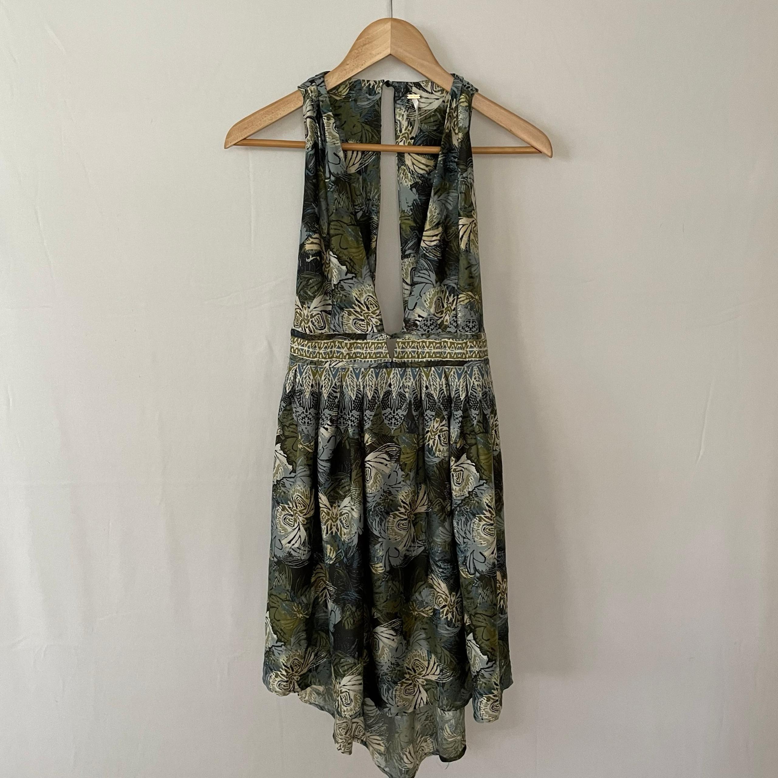 Free People Deep V-neck Open Back Sleeveless Moth Tropical Dress Size Medium