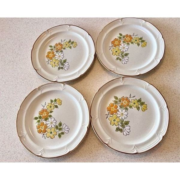 Hearthside Baroque Stoneware Spring Garden Set Of 4 Dinner Plates 10 1/2 JAPAN