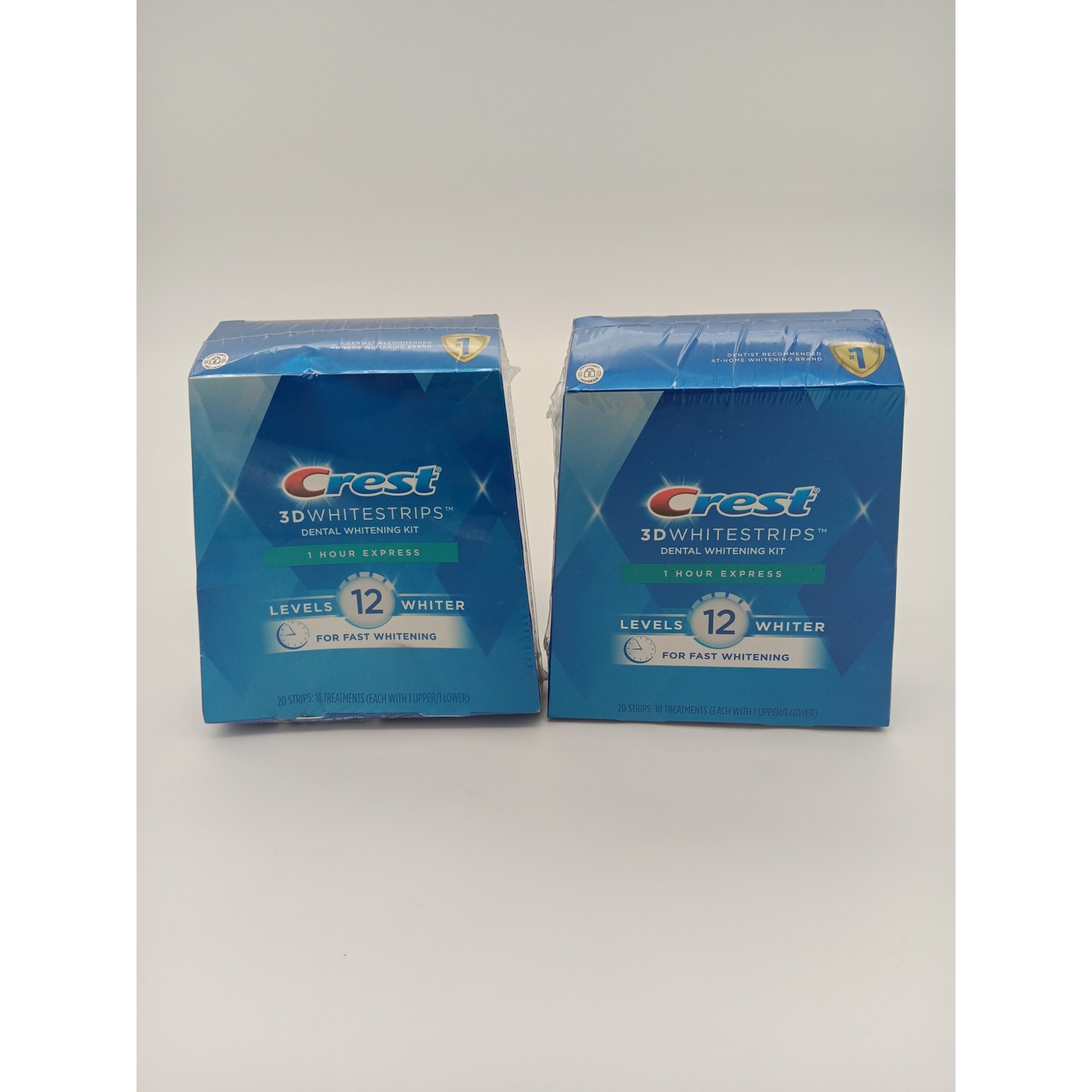 2 Boxes of Crest 3D White Strips - 20 Strips / 10 Treatments Per Box EXP MAR/24