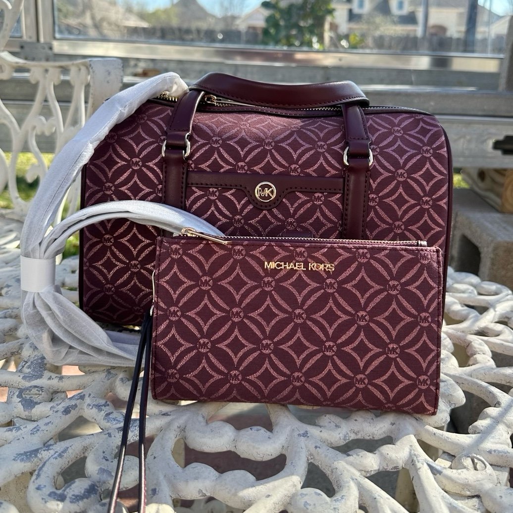 Michael Kors purse and wallet