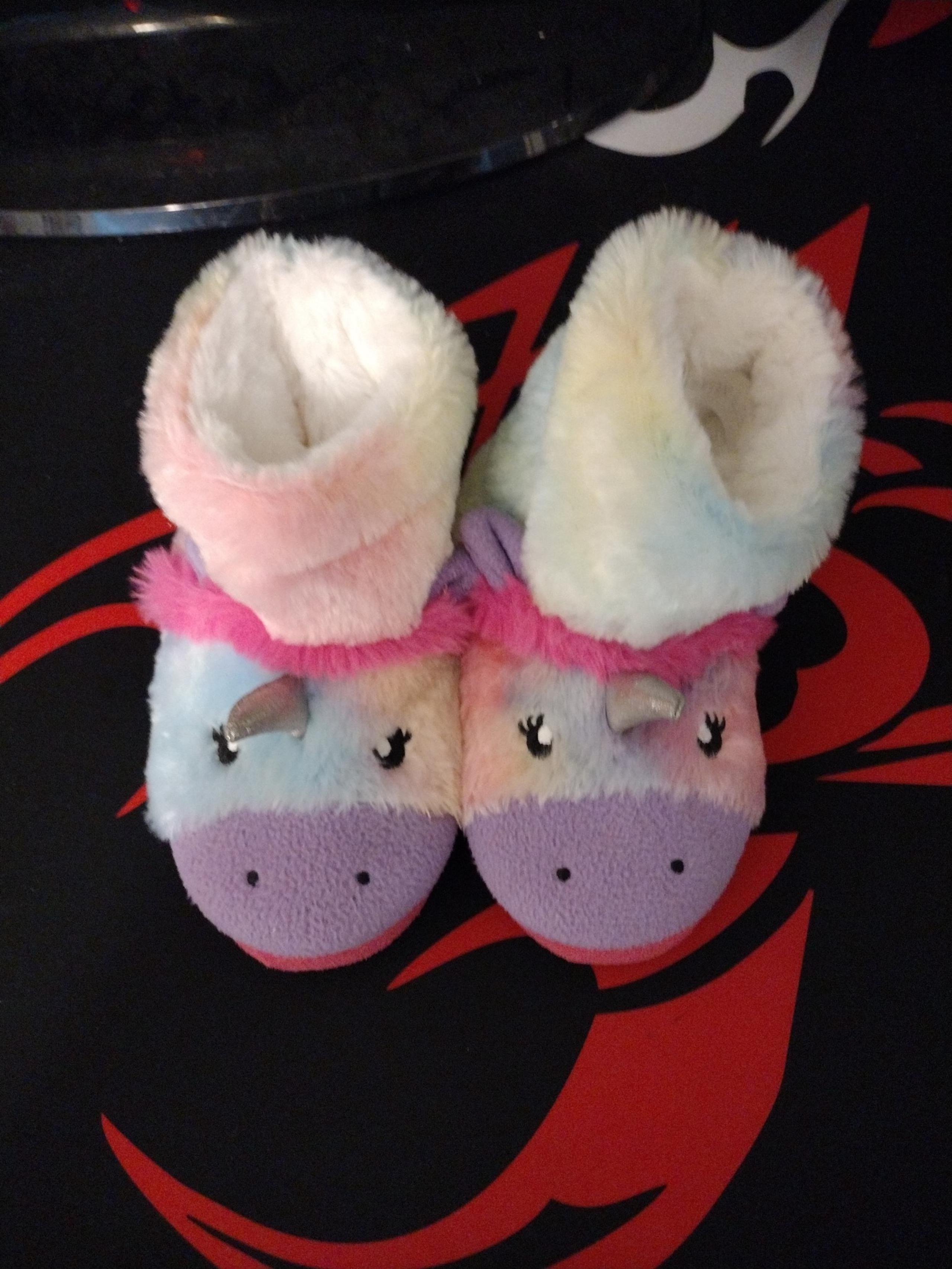Little Girl Unicorn Rainbow Slippers (Unused size 11-12)