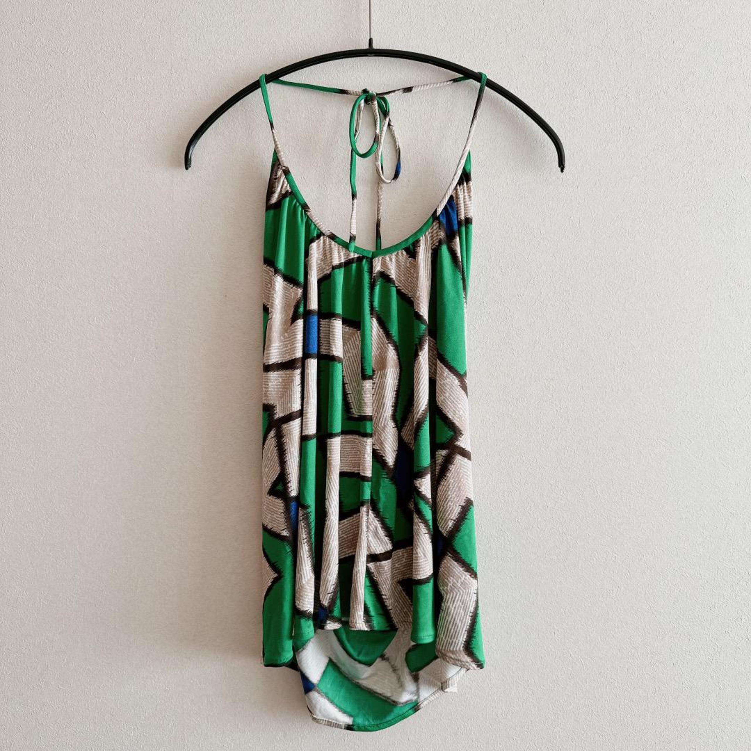DIANE VON FURSTENBERG back open camisole top