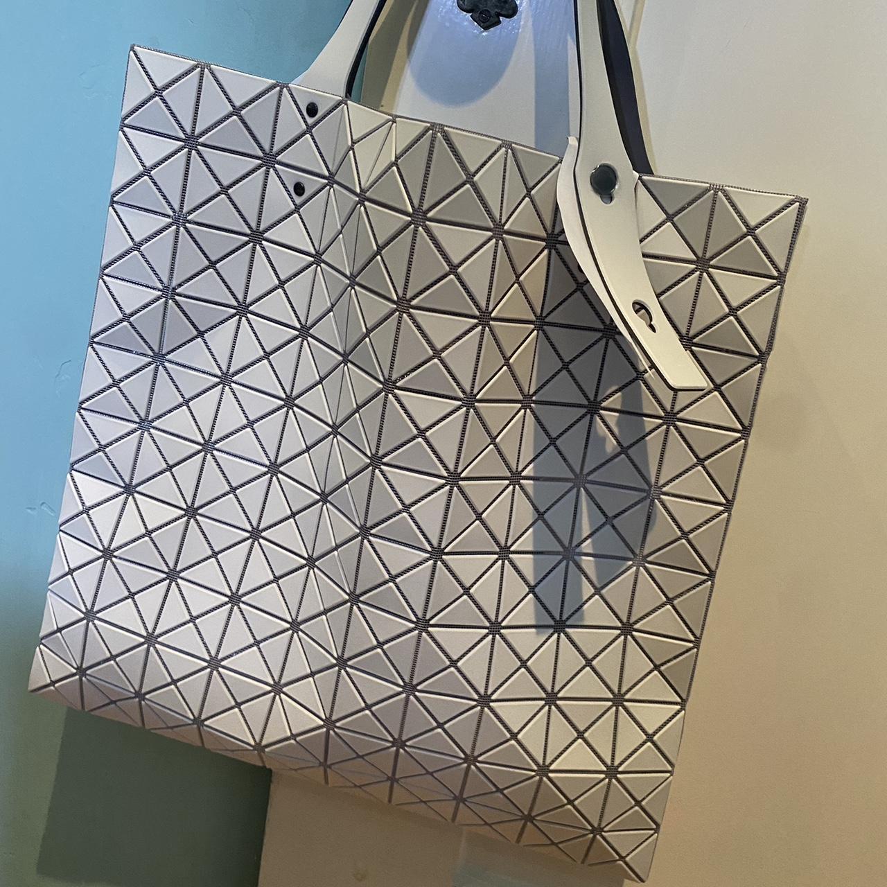BRAND NEW BAO BAO ISSEY MIYAKE LARGE Prism Frost Tote