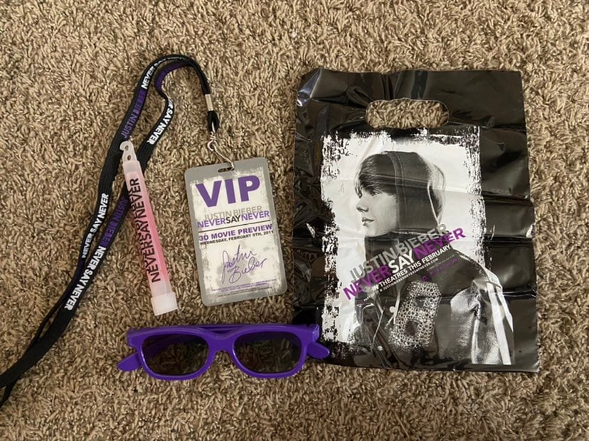 Justin Bieber Never Say Never Movie Package