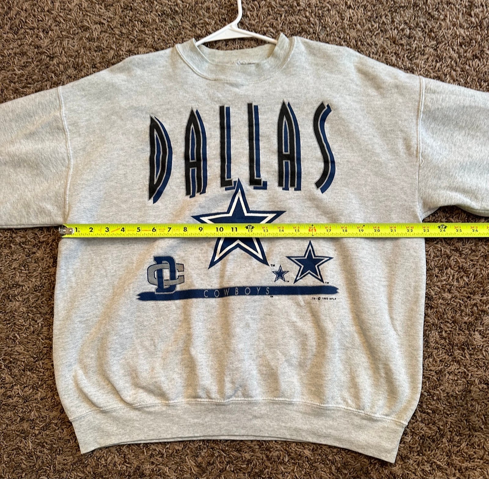 Vintage 1993 Dallas Cowboys Sweatshirt NFL Made USA 90s Salem Size XL 23 X 25.5