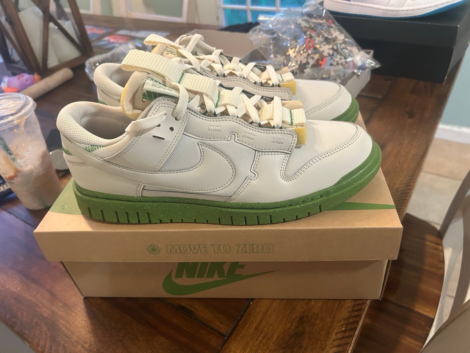 Nike Dunks sz 12