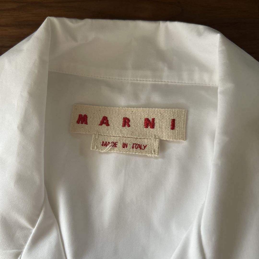 ■MARNI■ Floral embroidery short sleeve shirt Lily White CU MARNI Floral Embroidered Short-Sleeved Shirt, Lily White Other