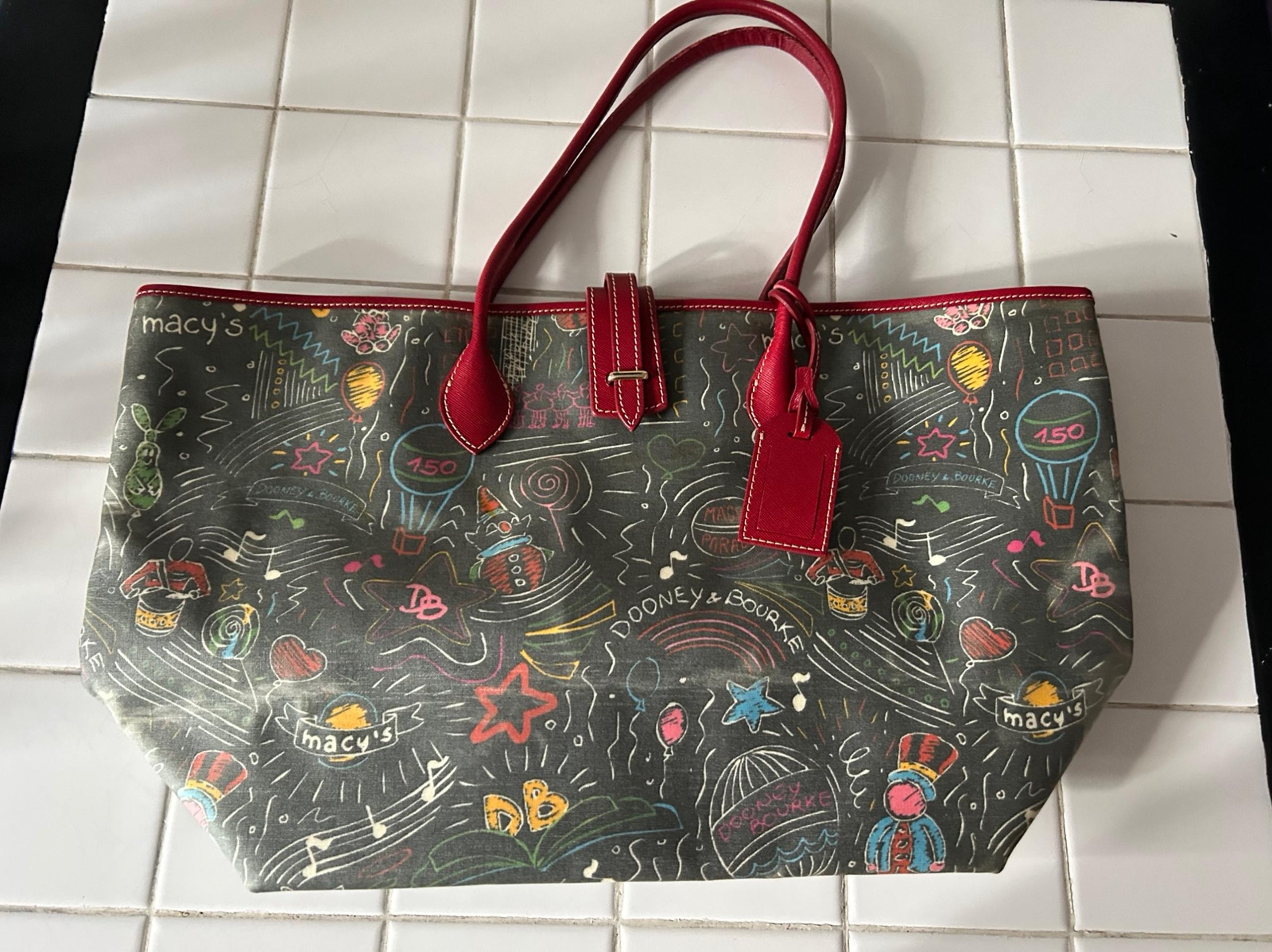 Women's Dooney & Bourke Limited Addition Maceys Day Parade Large Tote Bag
