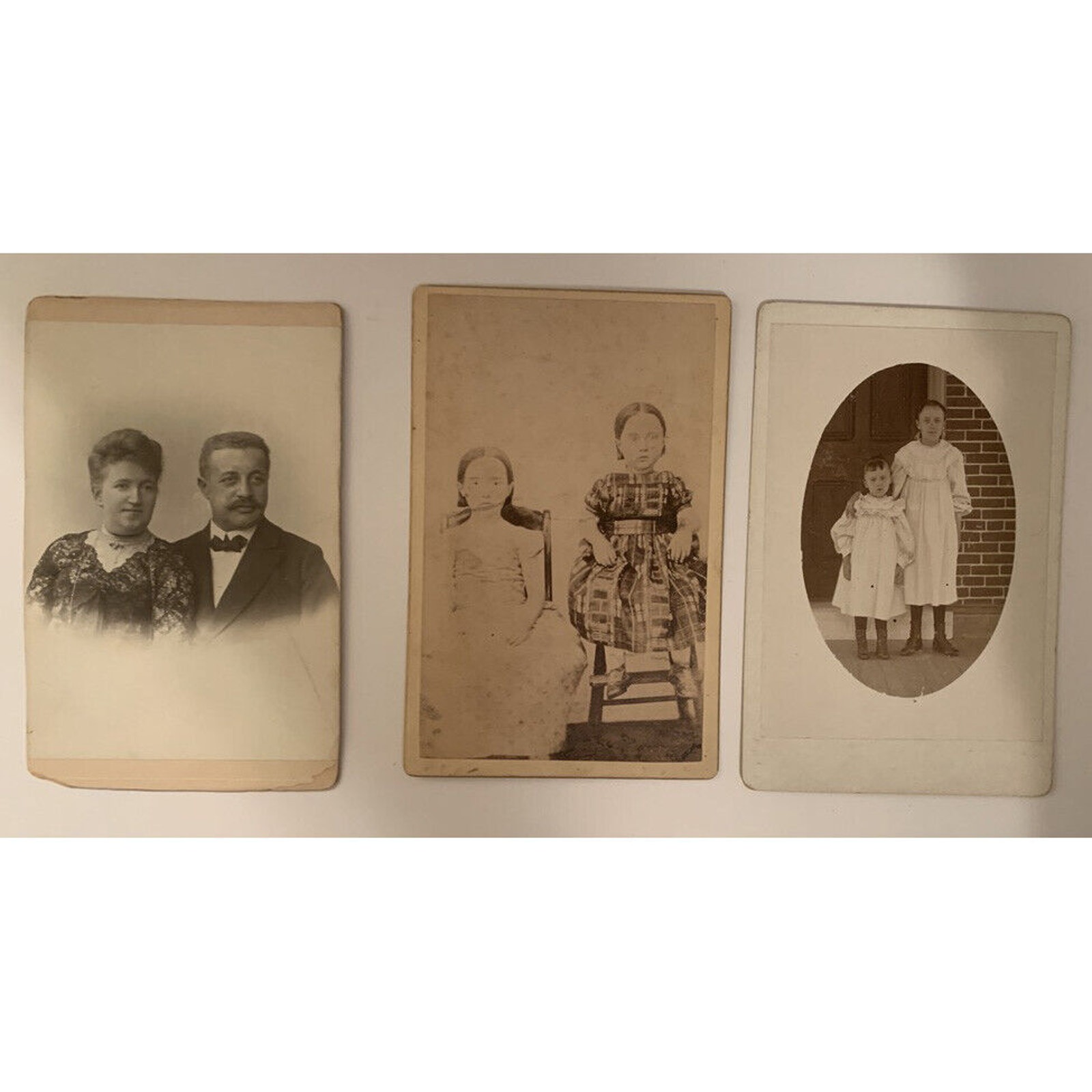 Vintage Photos (Family portrait) (3 photos)