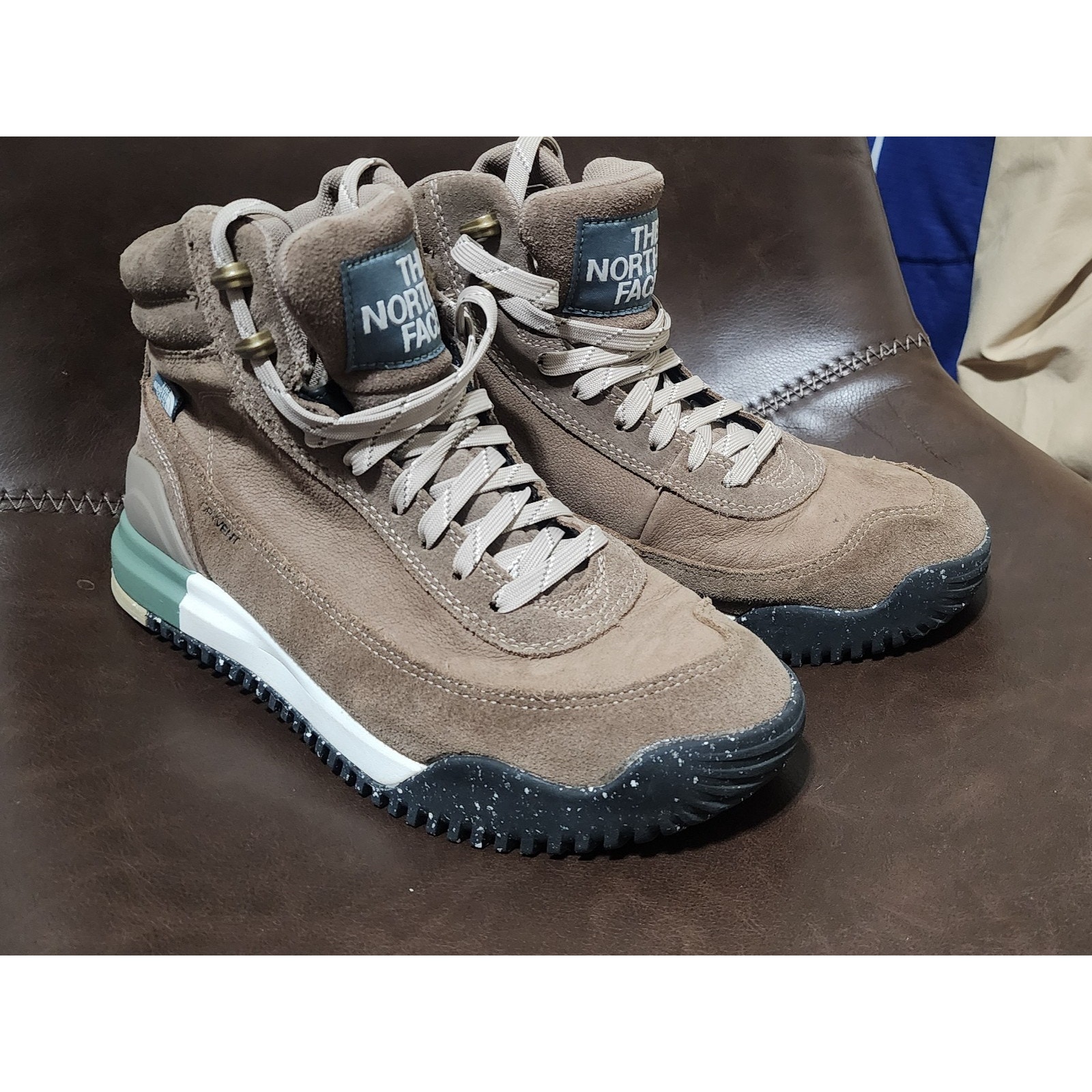 The North Face Back-To-Berkeley III Textile WP Boots TNF Brown Tan Size 9.5 Hiki