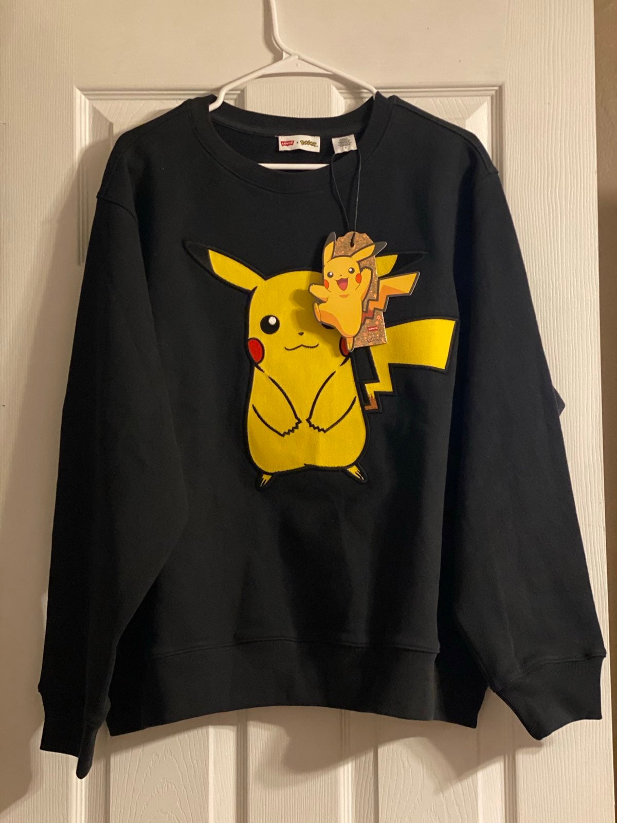Pokemon x Levis Sweather Pikachu Size M
