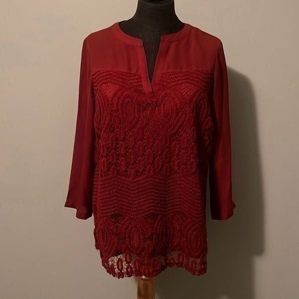 Valerie Stevens Women's Red Split Neck Long Sleeve Lace Top