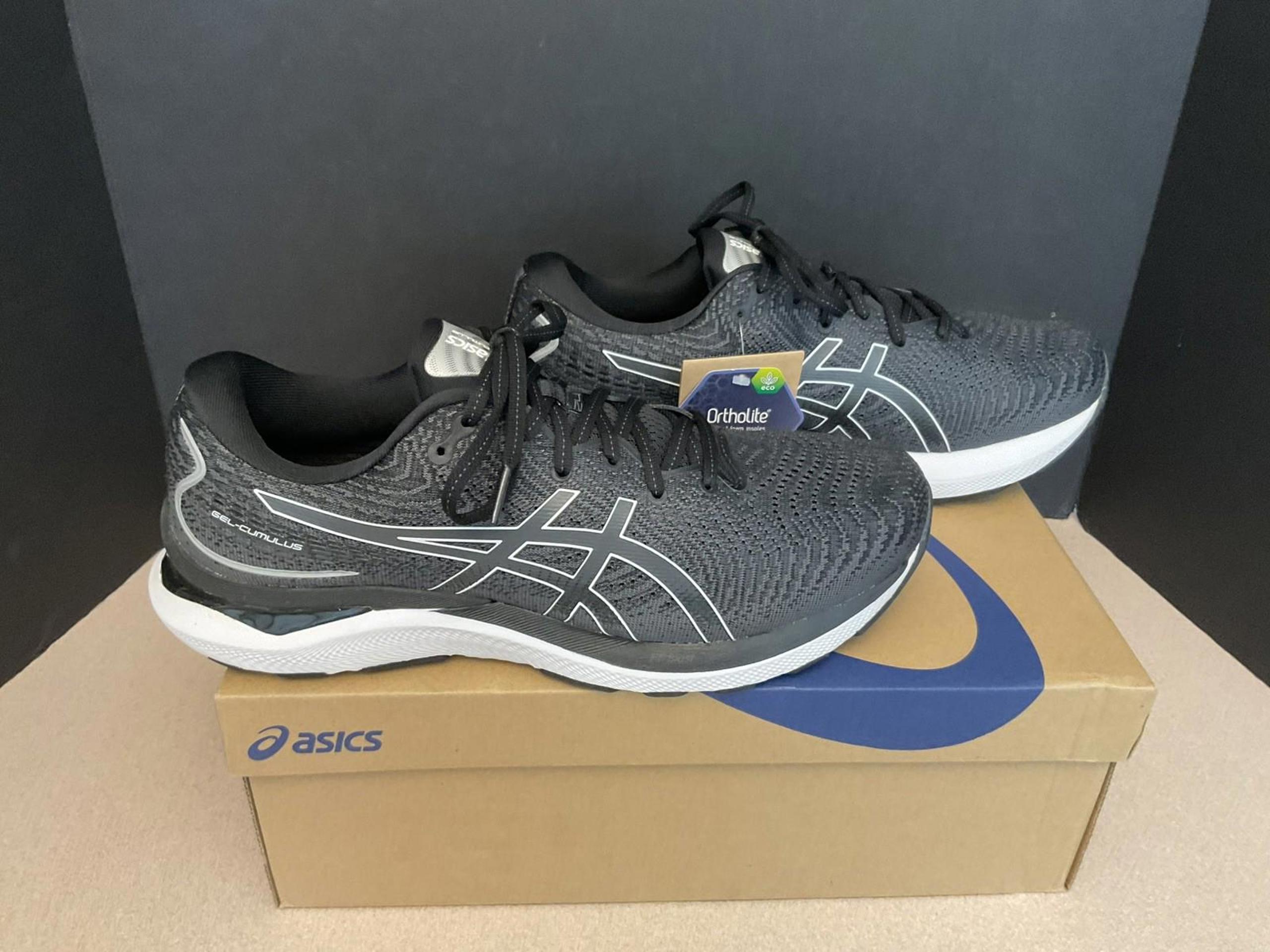 New! Mens ASICS Gel-Cumulus 24 Running Shoes. Size 10.5-2E Wide. Awesome Shoes!