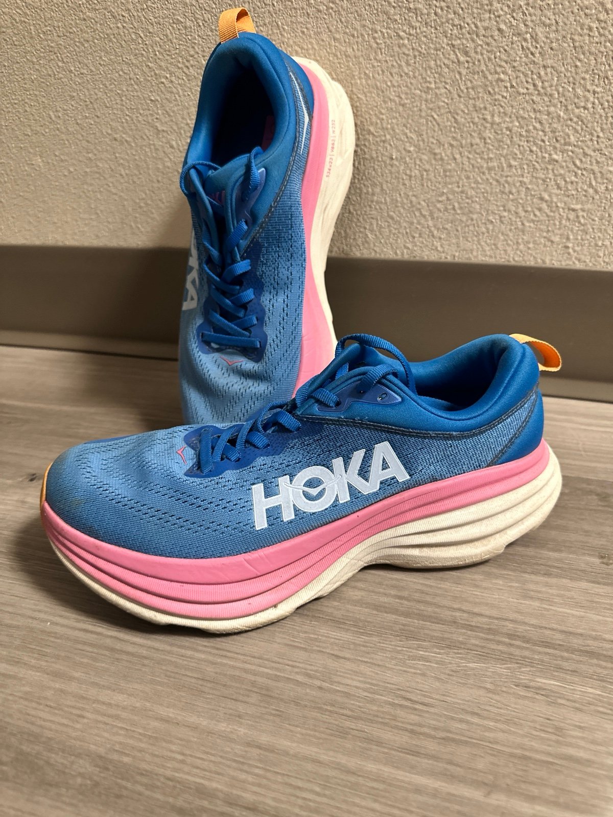 Hoka Bondi 8