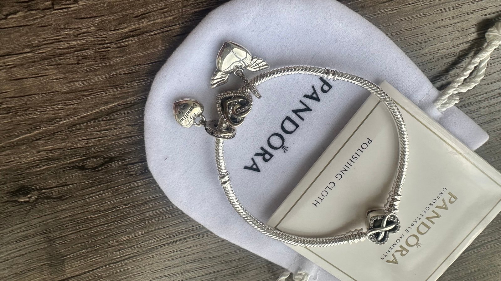 Pandora Snake Chain Bracelet 3 Charms