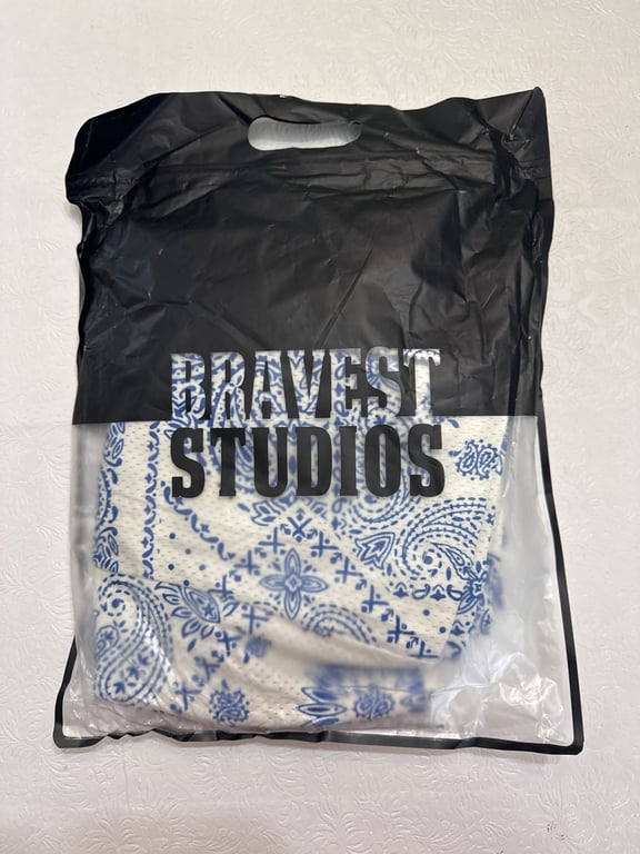 Bravest Studios Bravest Studios Porcelain Paisley Cream Blue Mesh Shorts L