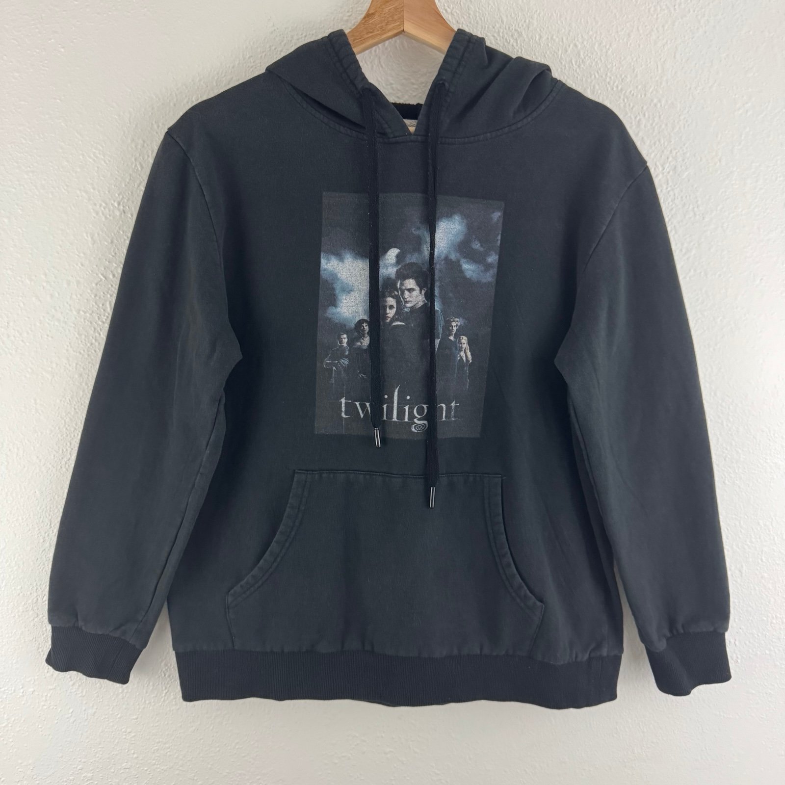 Twilight Saga Black Bella Swan Edward Cullen Graphic Hoodie Pullover Sweatshirt