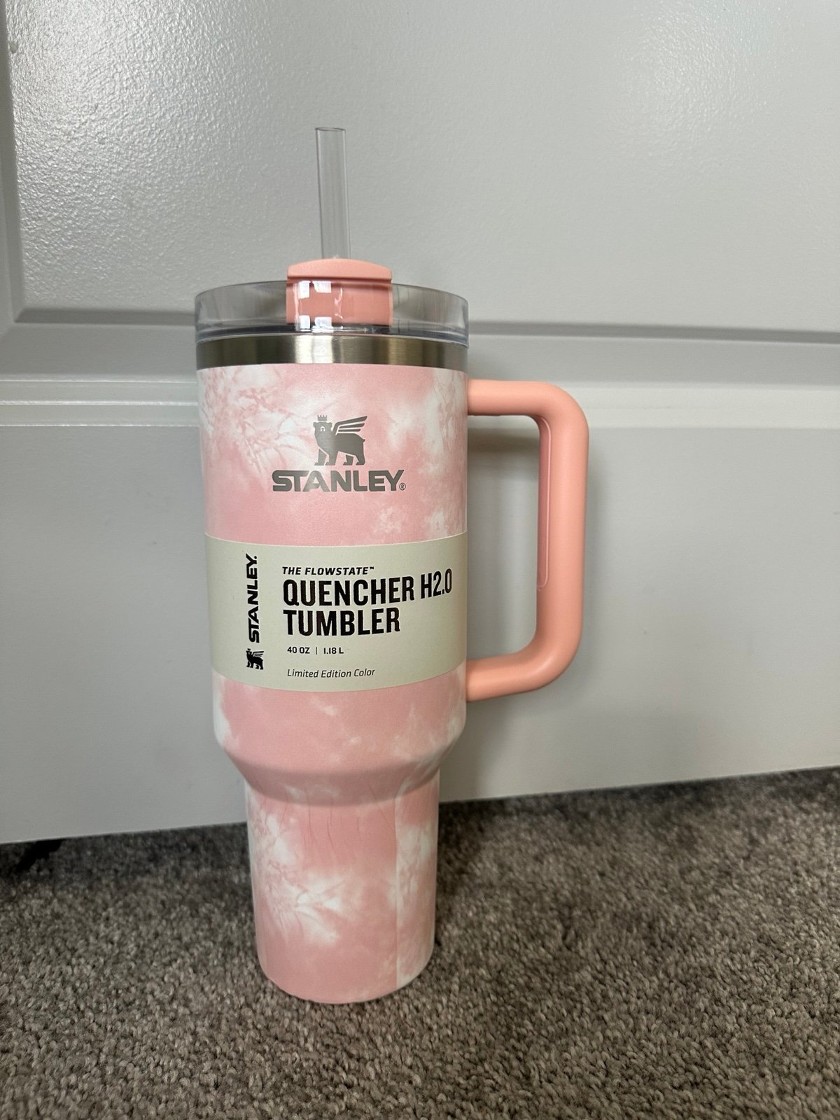 40oz Stanley Cup Tumbler Peach Tie Dye BNWT