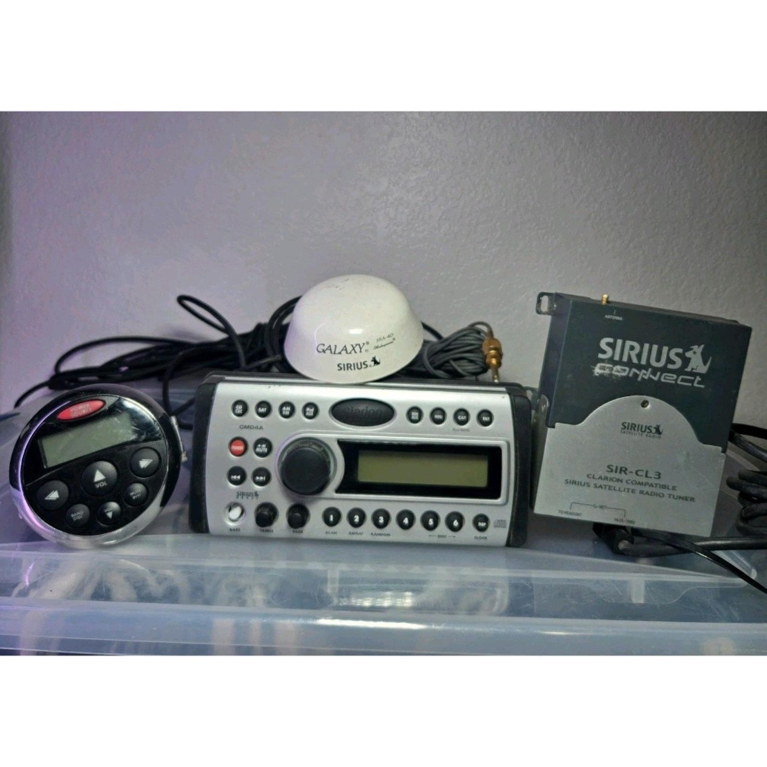 Clarion CMD4 Marine Radio w/ Controller & Siriusxm Bundle Used