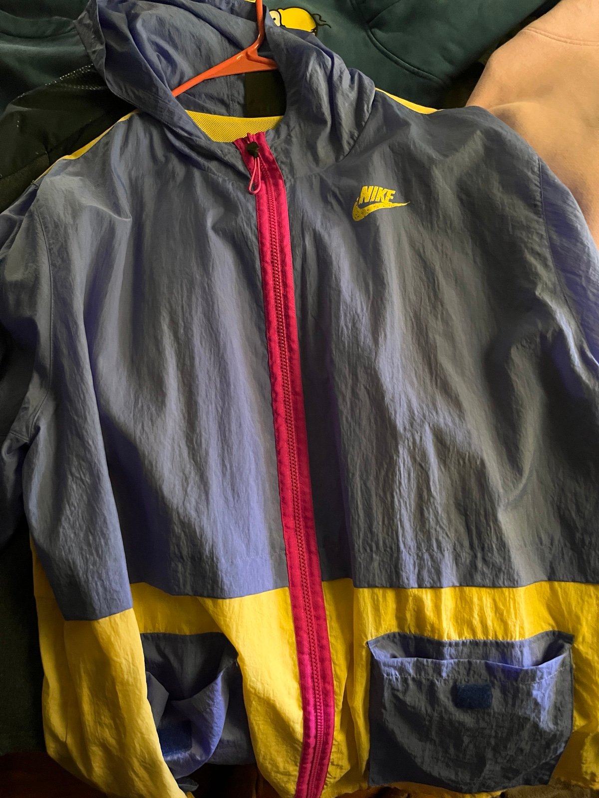 Nike wind breaker