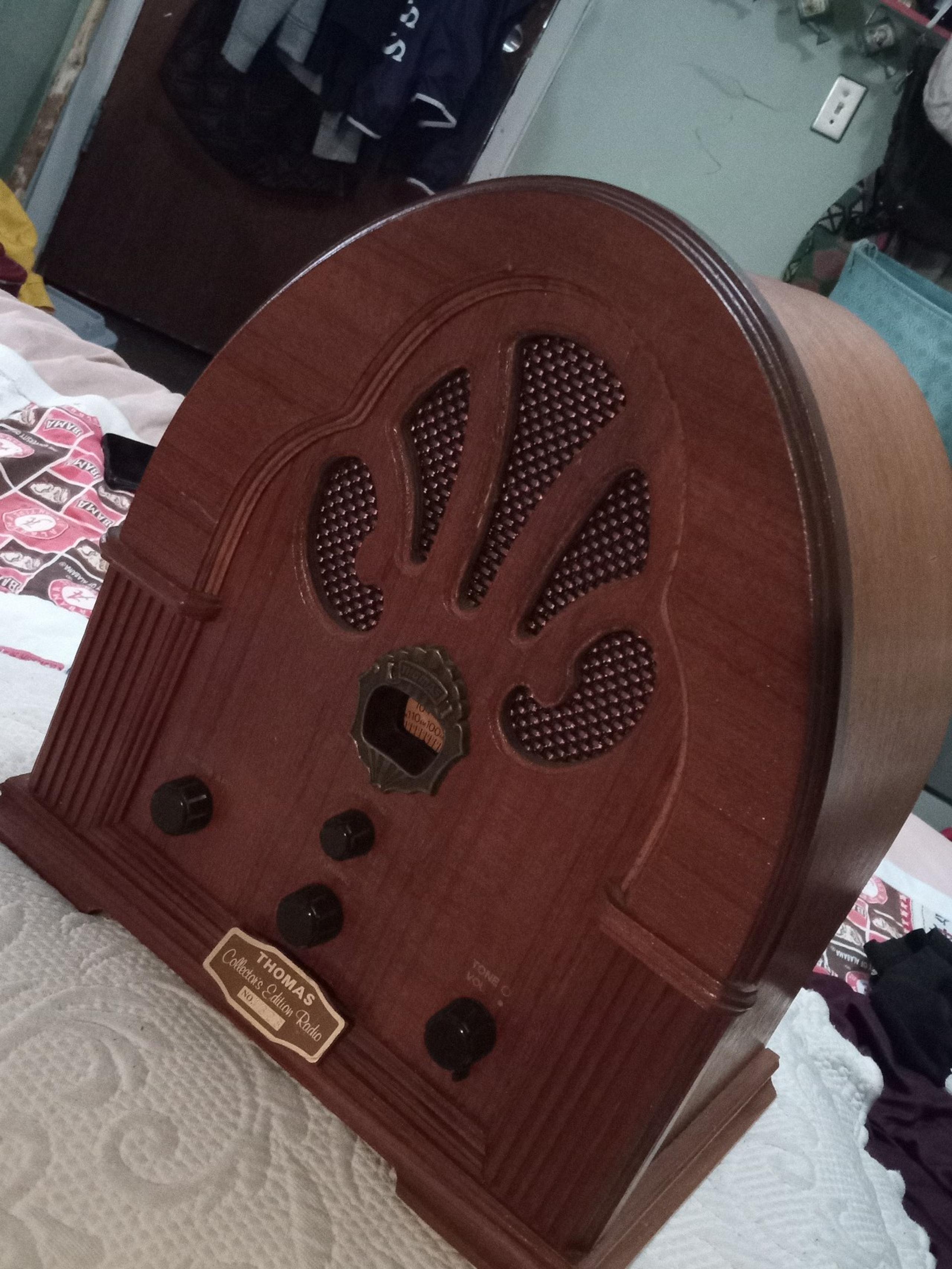 Thomas Collectors Edition Radio
