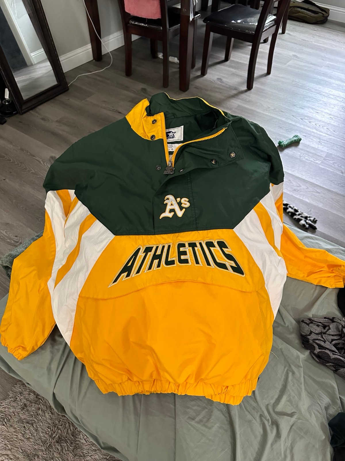 Oakland As starter jacket size XL left only