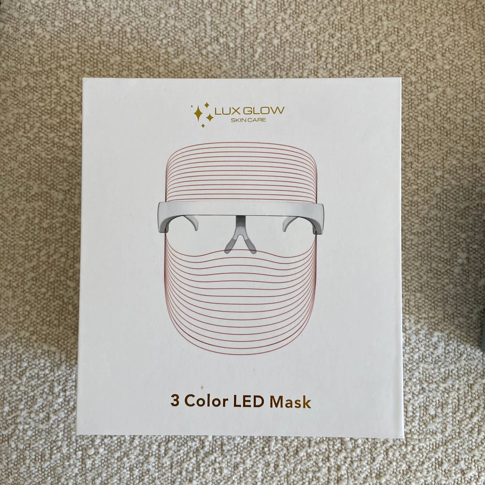 3 Color LED Light Therapy Shield