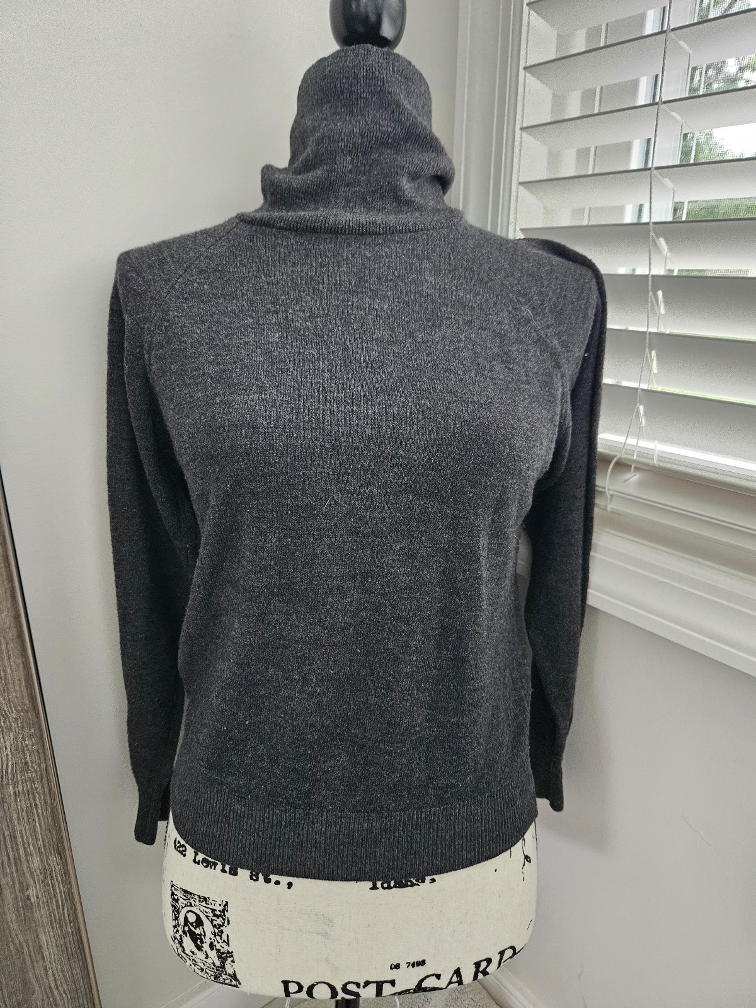 Lord And Taylor Elegant Gray Women's Turtleneck Sweater