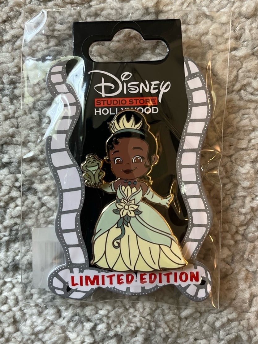 DSSH Princess Series Tiana The Princess and the Frog Cutie Pin